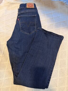 Levi's Women's Dark Blue Boot-Cut Jeans 31